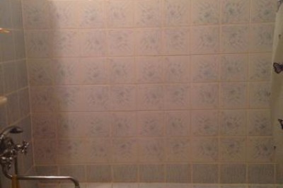 Продается однокомнатная квартира в чистом зеленом районе города по адресу: улица